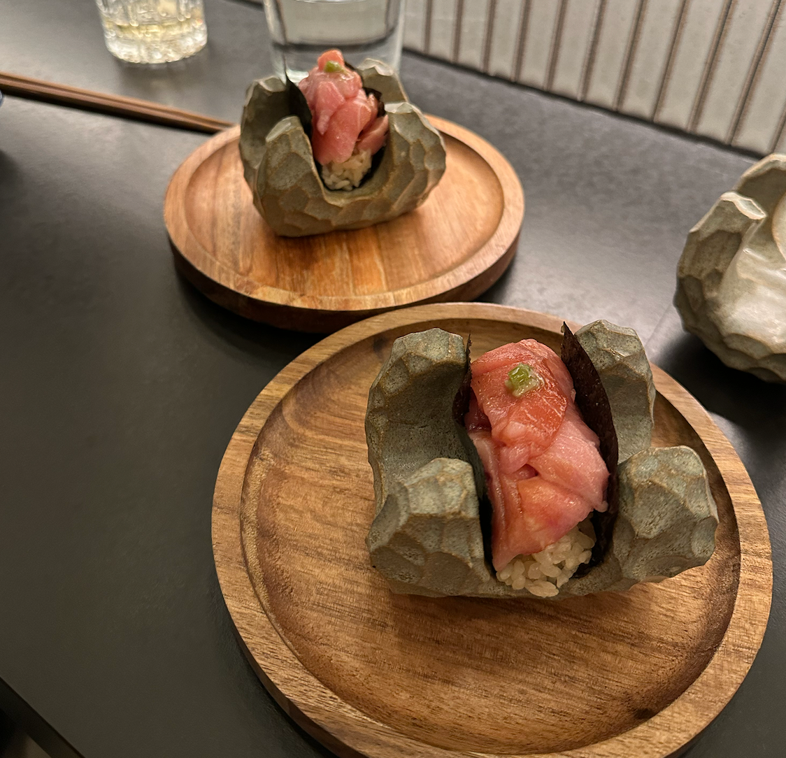 Tucked Away Hand Roll Bar in West Loop